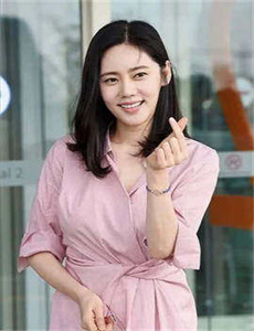 九色视屏-老人船上弄雨婷第12章