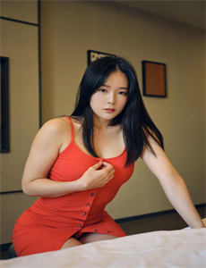 黑人强开嫩模又小又紧-美女嫩鲍鱼